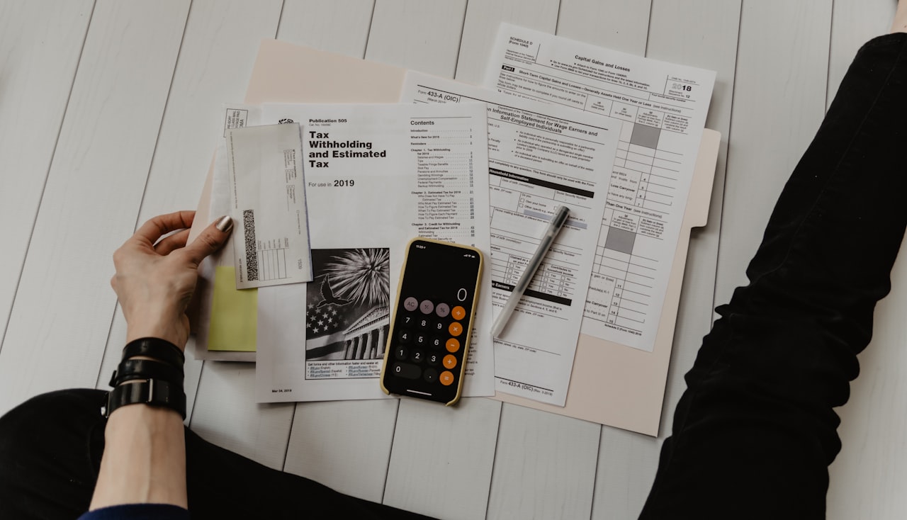 B2B Marketing Agency Pricing in 2026: What You Actually Pay (and What You Get)