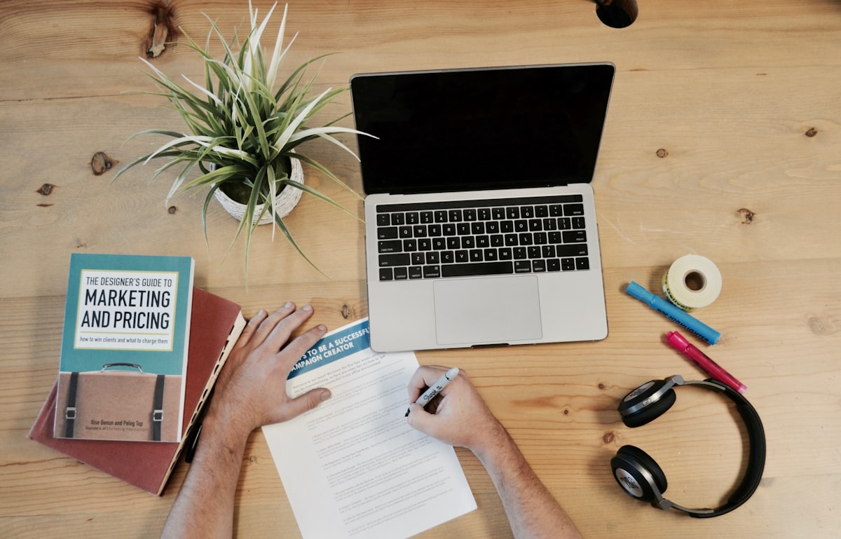 What Content to Use in Each Stage of the B2B Marketing Funnel